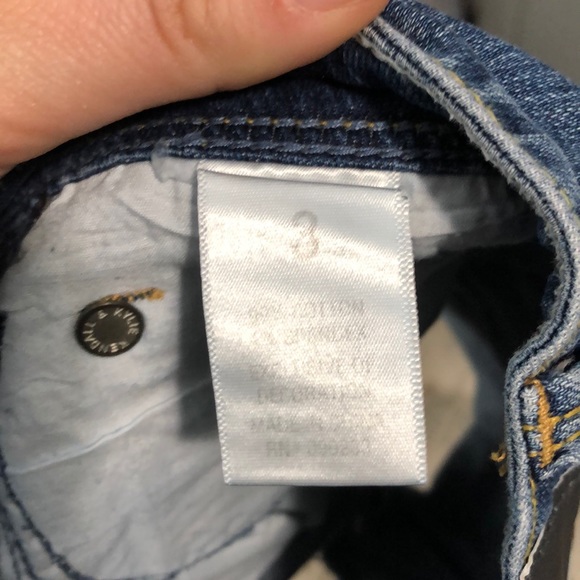 Kendall & Kylie ombré cutoff shorts size 3 - Picture 4 of 5